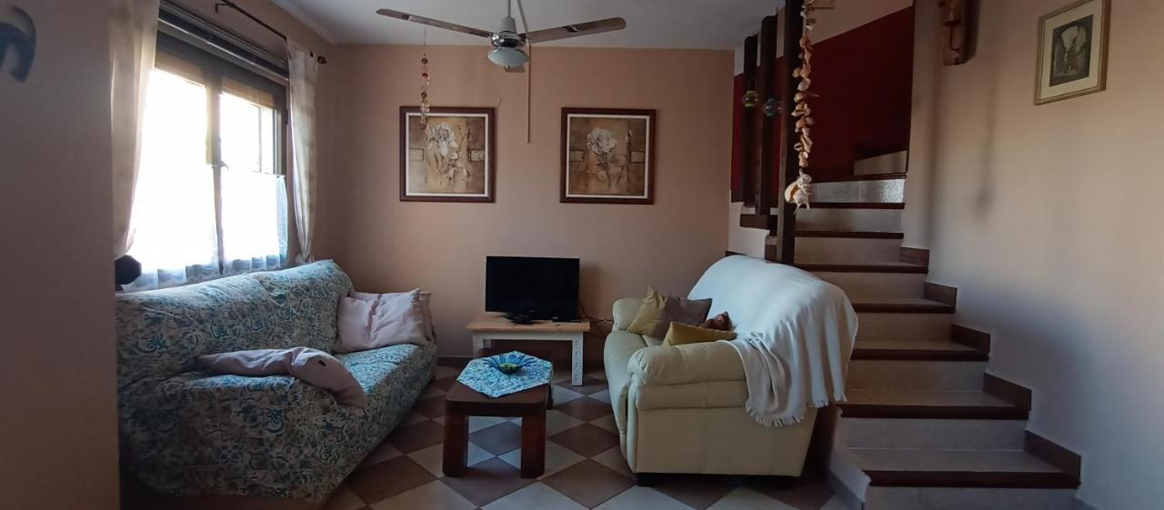 Bungalow Con Encanto, 100M2, A 800 M De La Playa Ел Кампело Екстериор снимка