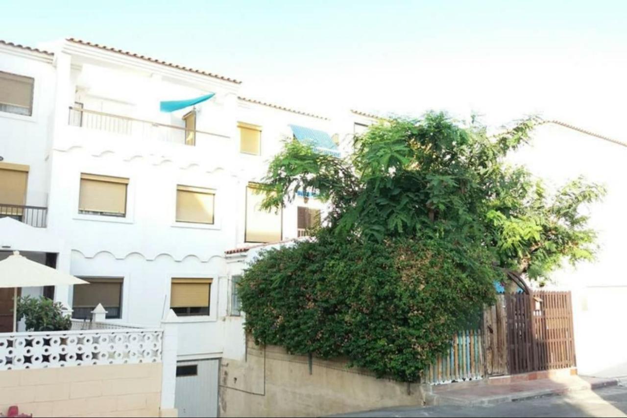 Bungalow Con Encanto, 100M2, A 800 M De La Playa Ел Кампело Екстериор снимка