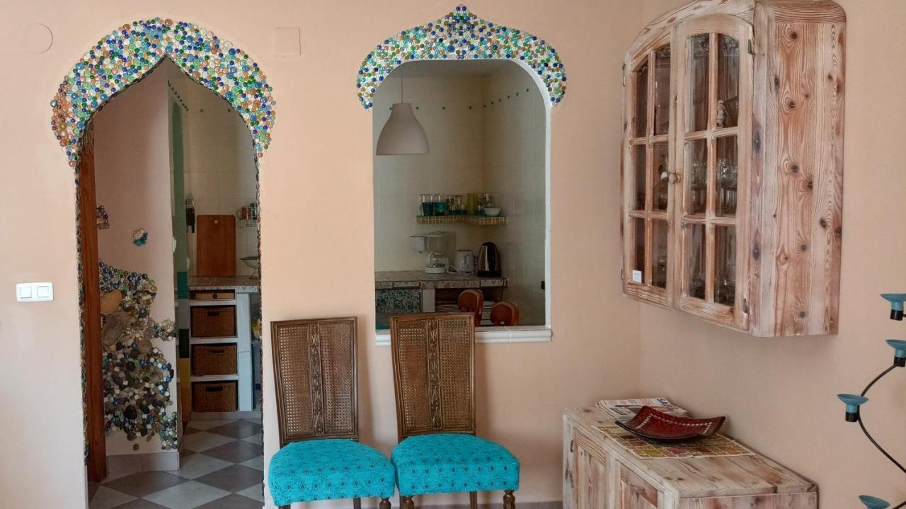 Bungalow Con Encanto, 100M2, A 800 M De La Playa Ел Кампело Екстериор снимка